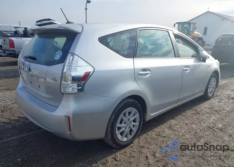 2013 Toyota Prius V Three z USA, uszkodzony, nr VIN JTDZN3EU1D3227255